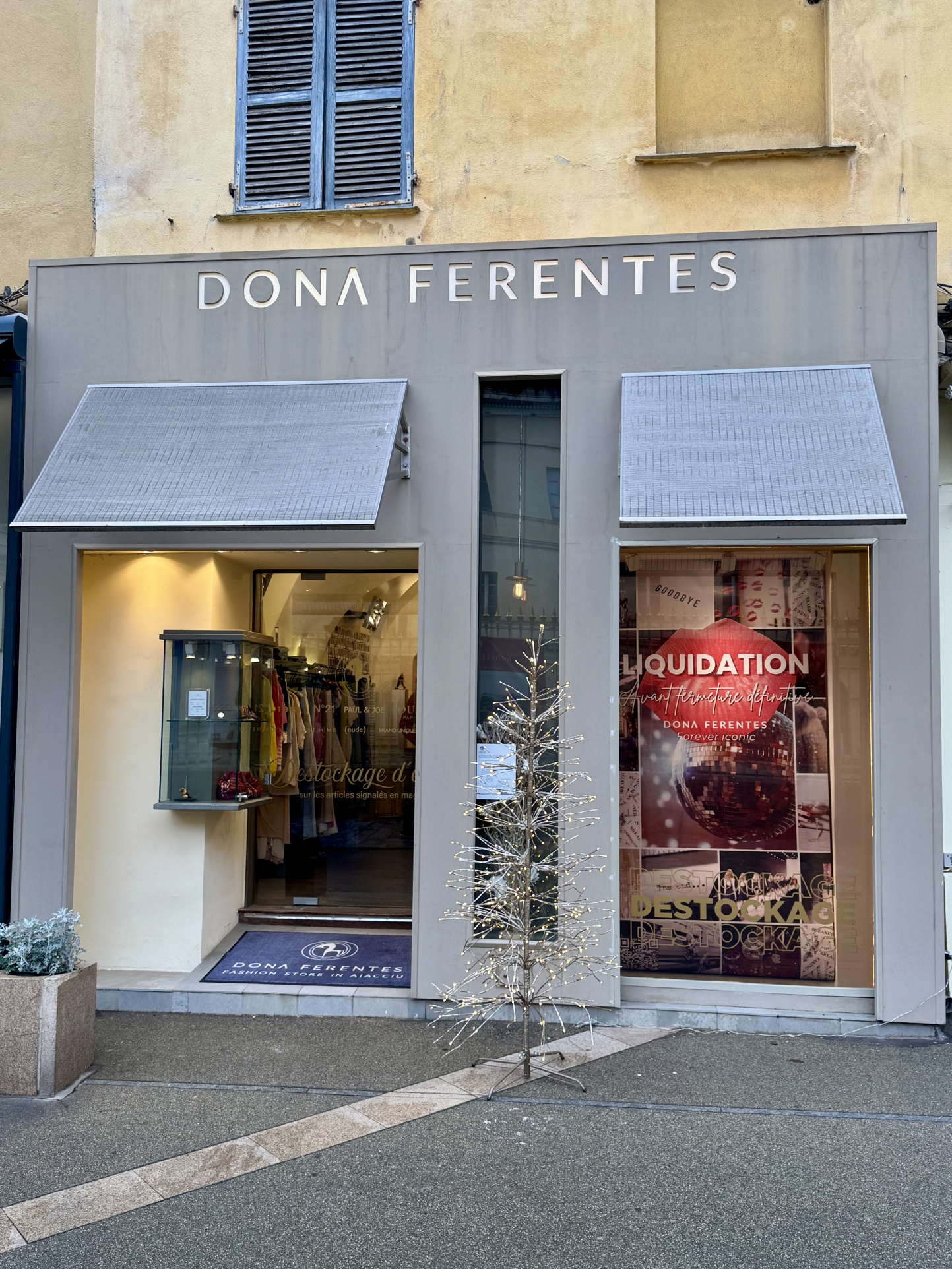photo_07fc0d7203bfffd8b60f79b21700b9e8-88488-0.jpg Vente Droit au bail rue Fesch