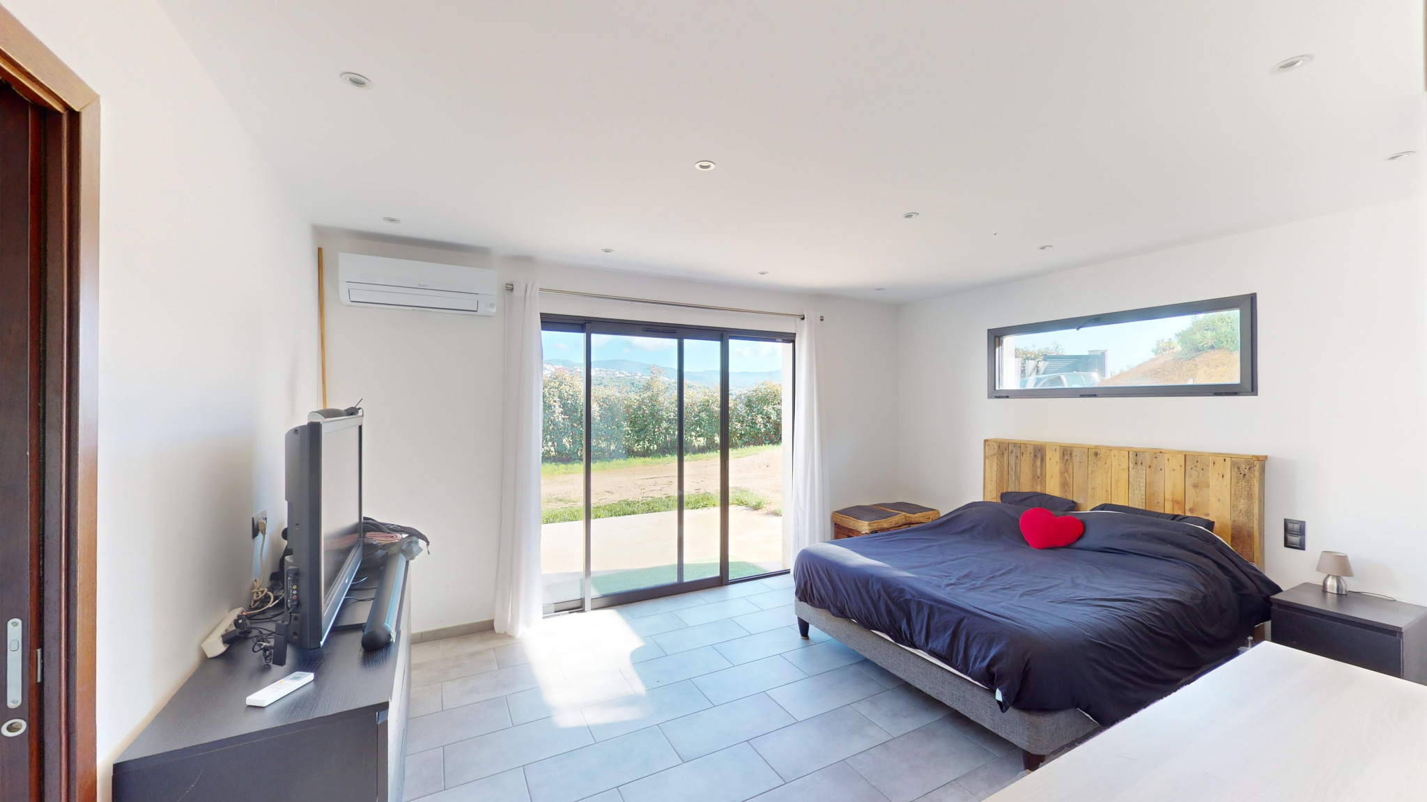 Appartement T3 106 m2 avec terrasse et jardin privatif