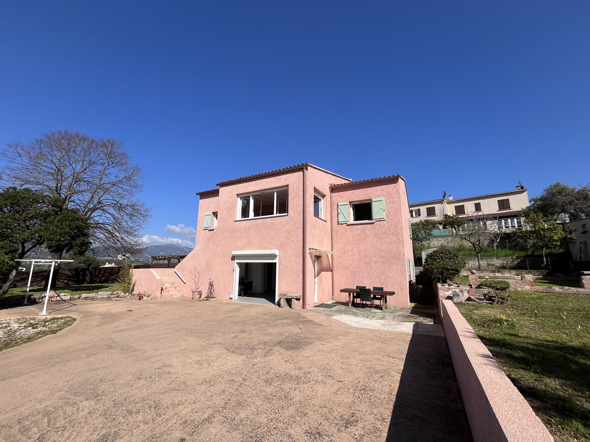 Vente maison T4 + T3 indépendant Mezzavia