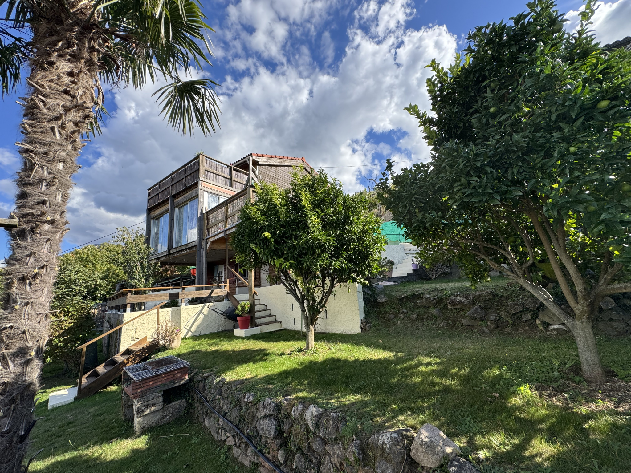 photo_d6b2bbd9cfb0541d1be7dbaaff72d0d1-93606-0.jpg Maison 97m2 avec studio indépendant Carbuccia