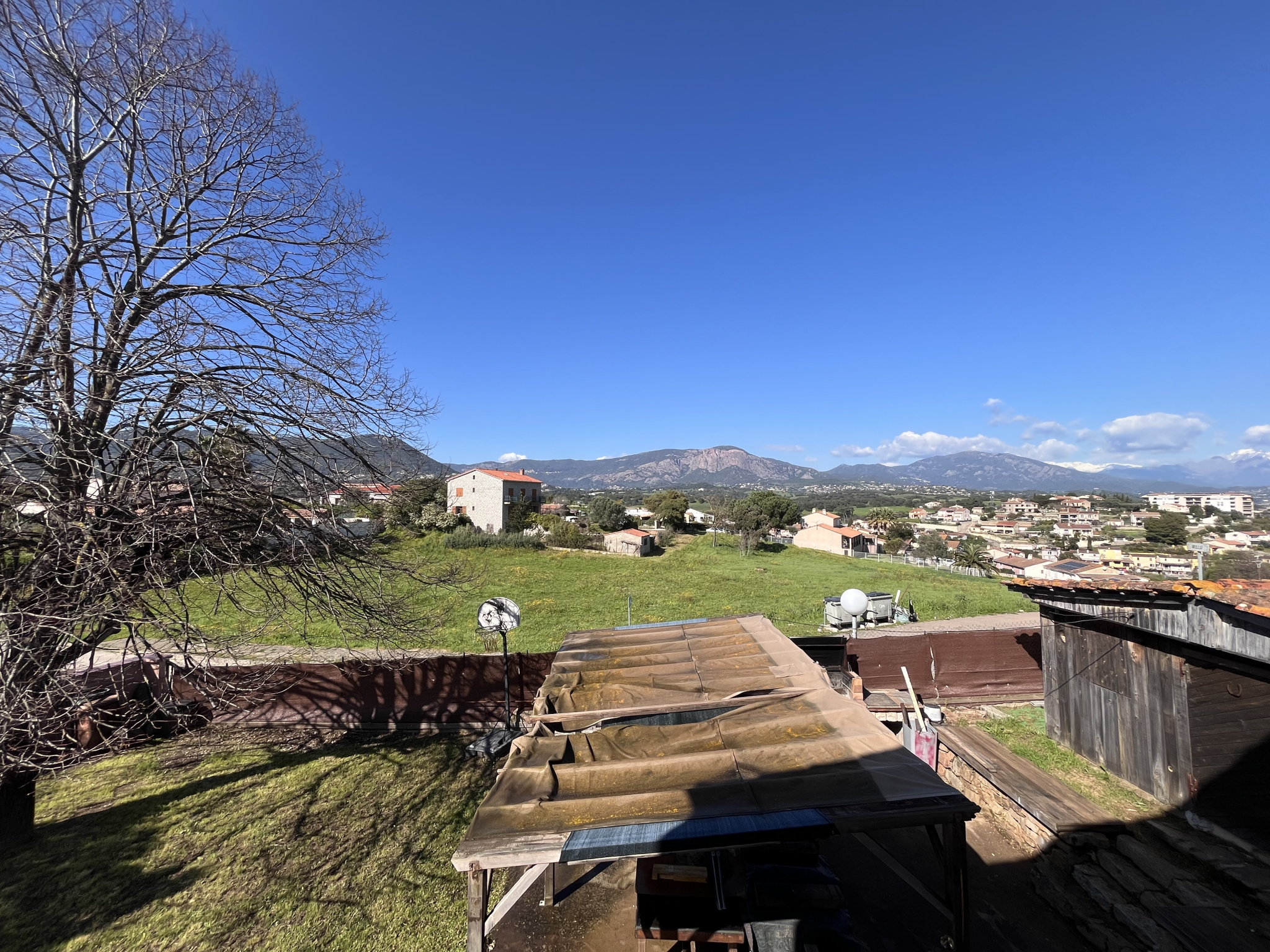 Vente maison T4 + T3 indépendant Mezzavia