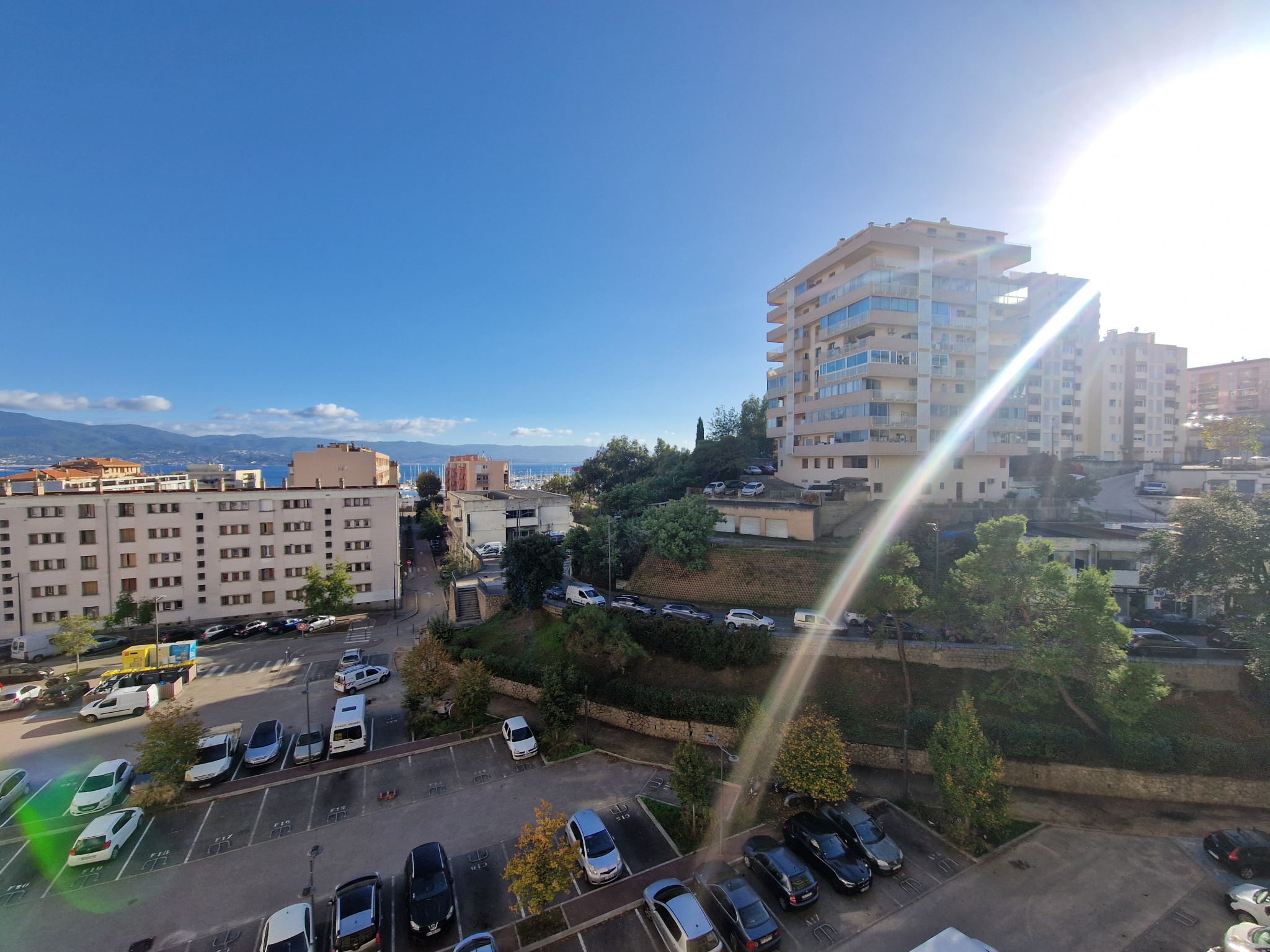 photo_fcf1671e10e0b5fd316814d44025b3c7-88502-0.jpg Vente appartement f4 proche centre ville Ajaccio